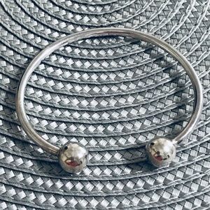 Sterling silver bangle